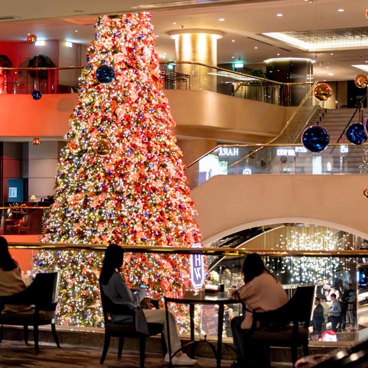 Family-friendly shopping and daily life in United States